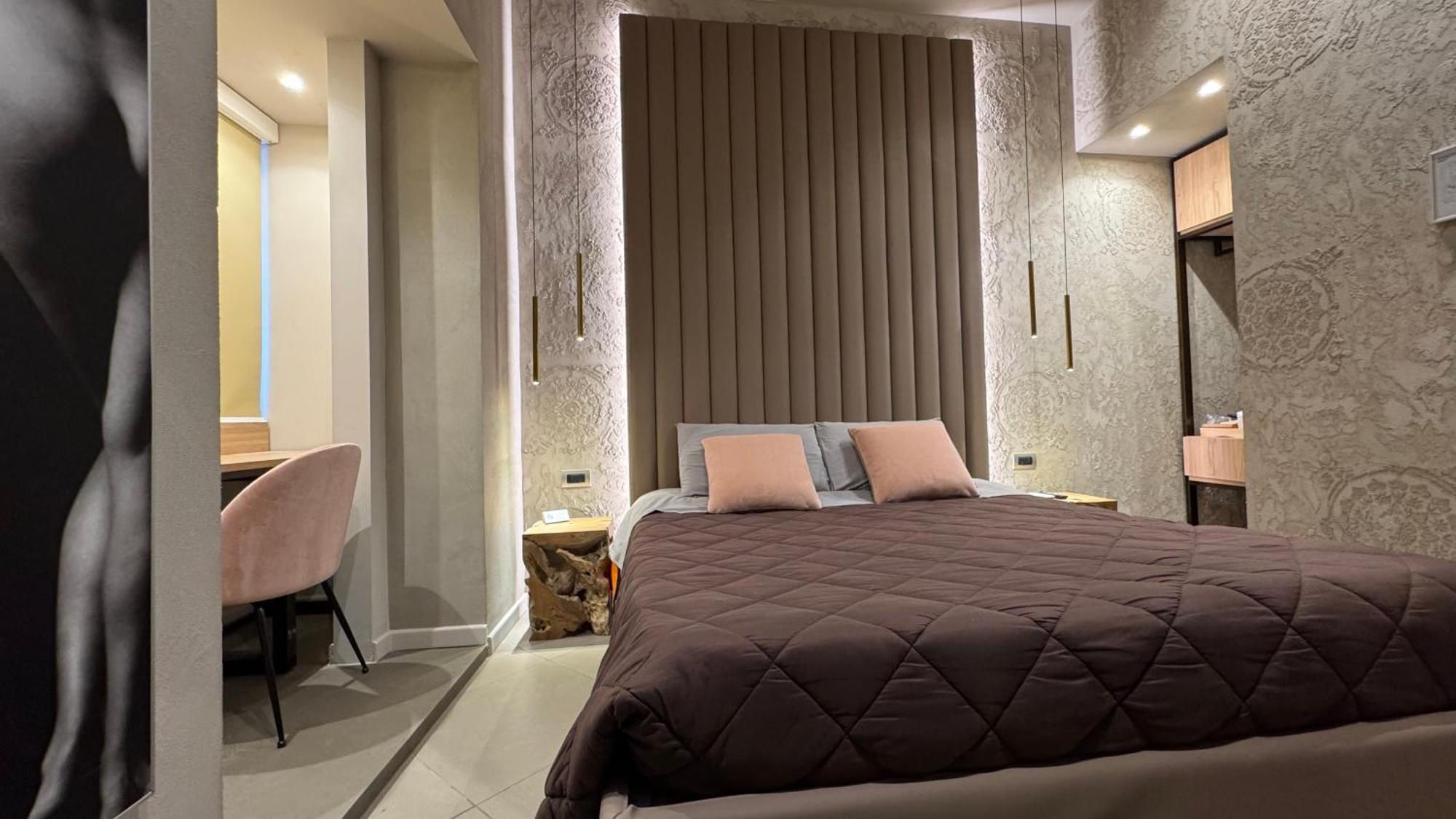 Tropicana Room Caserta Buitenkant foto