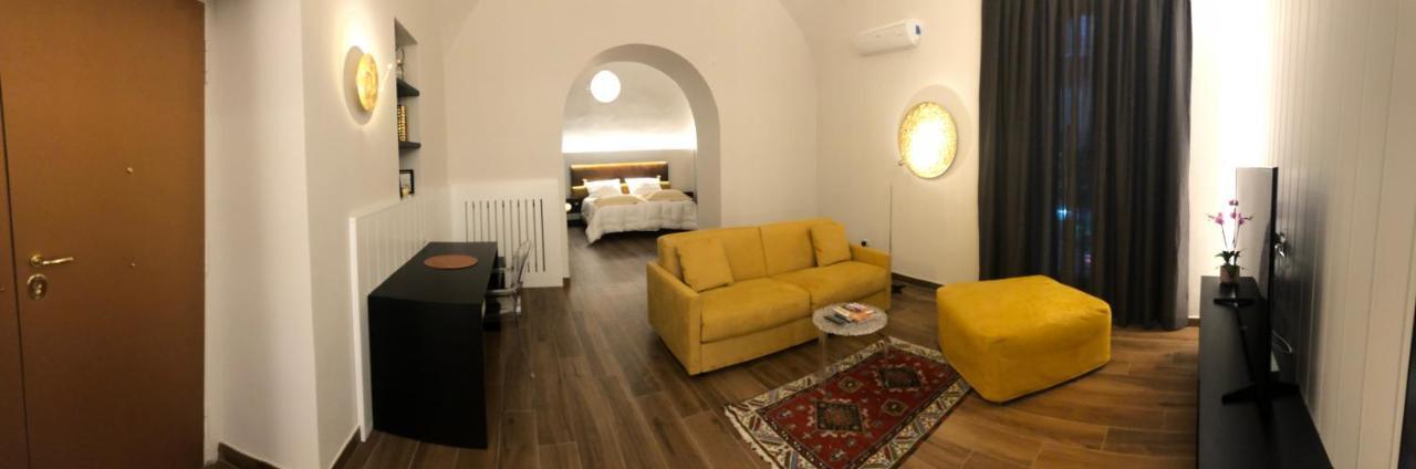 Tropicana Room Caserta Buitenkant foto