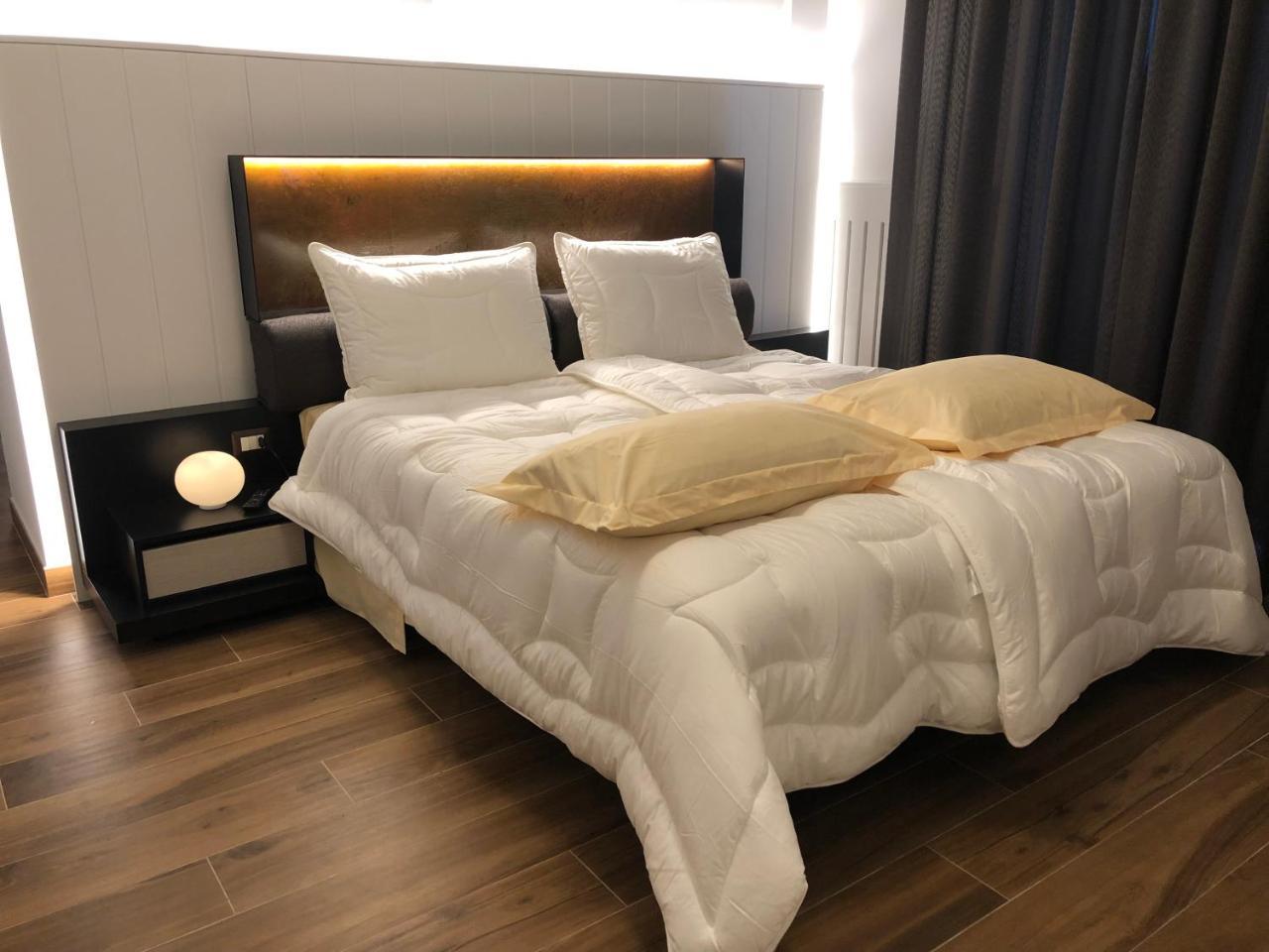 Tropicana Room Caserta Buitenkant foto