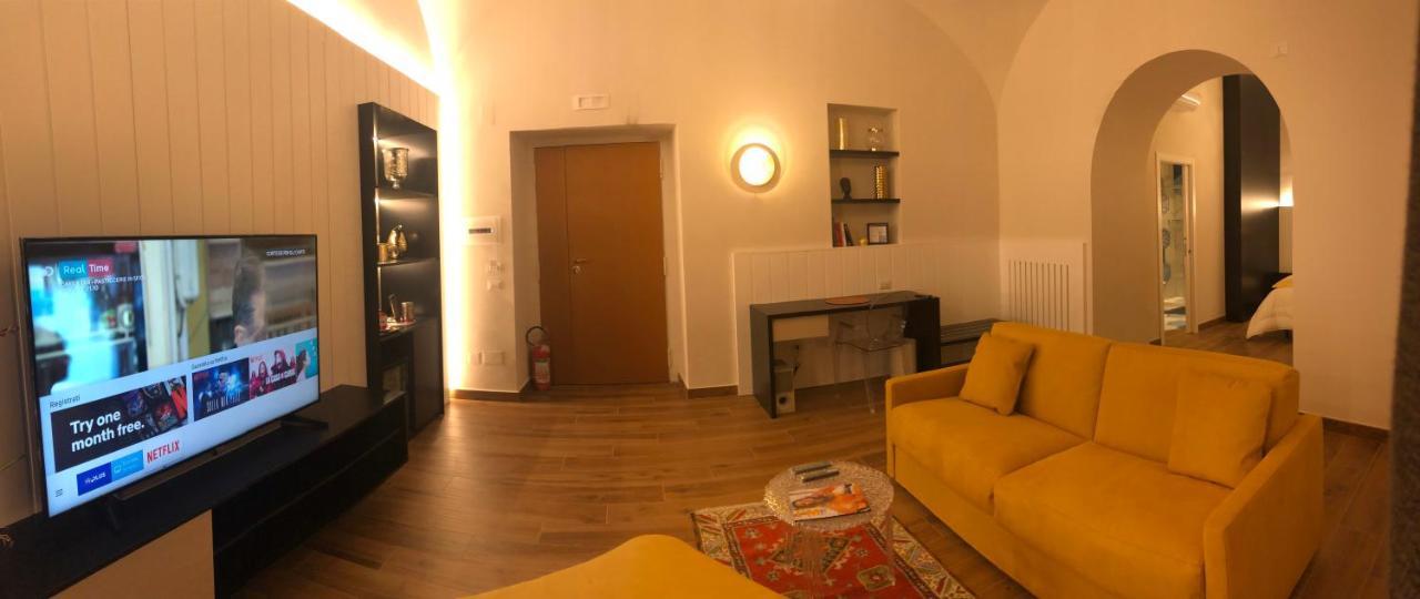 Tropicana Room Caserta Buitenkant foto